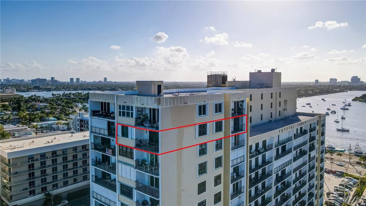 CRYSTAL TOWER - Residential