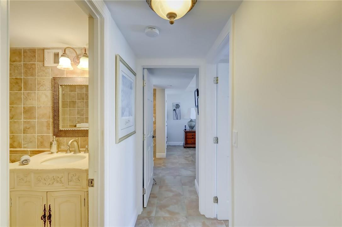 CRYSTAL TOWER - Residential