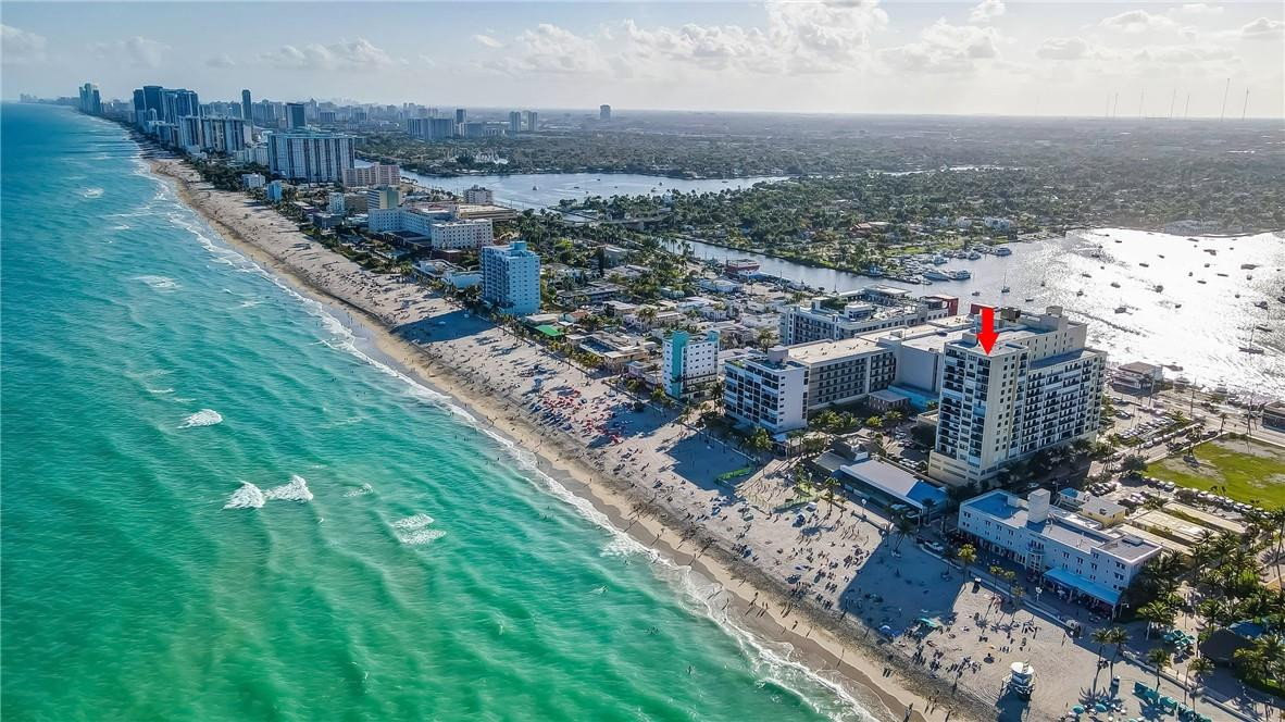 CRYSTAL TOWER - Residential