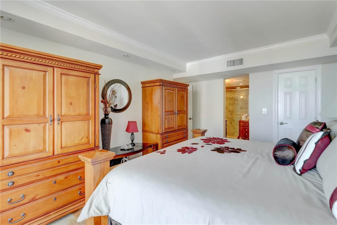 CRYSTAL TOWER - Residential