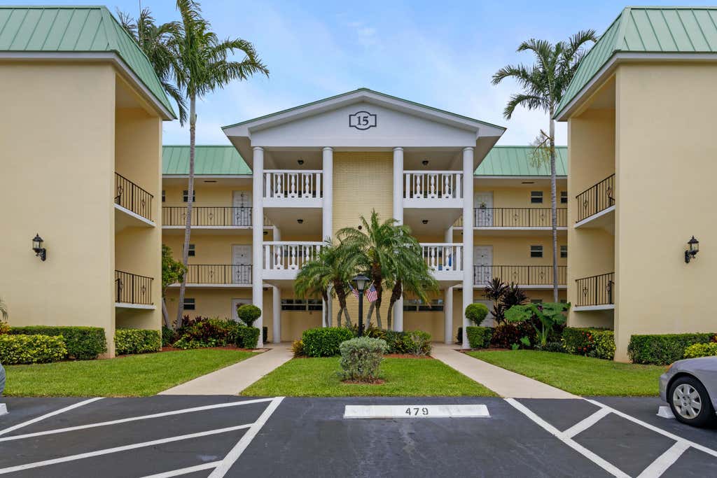Photo of 15 COLONIAL CLUB Drive #100, Boynton Beach, FL 33435 (MLS # B26060492)