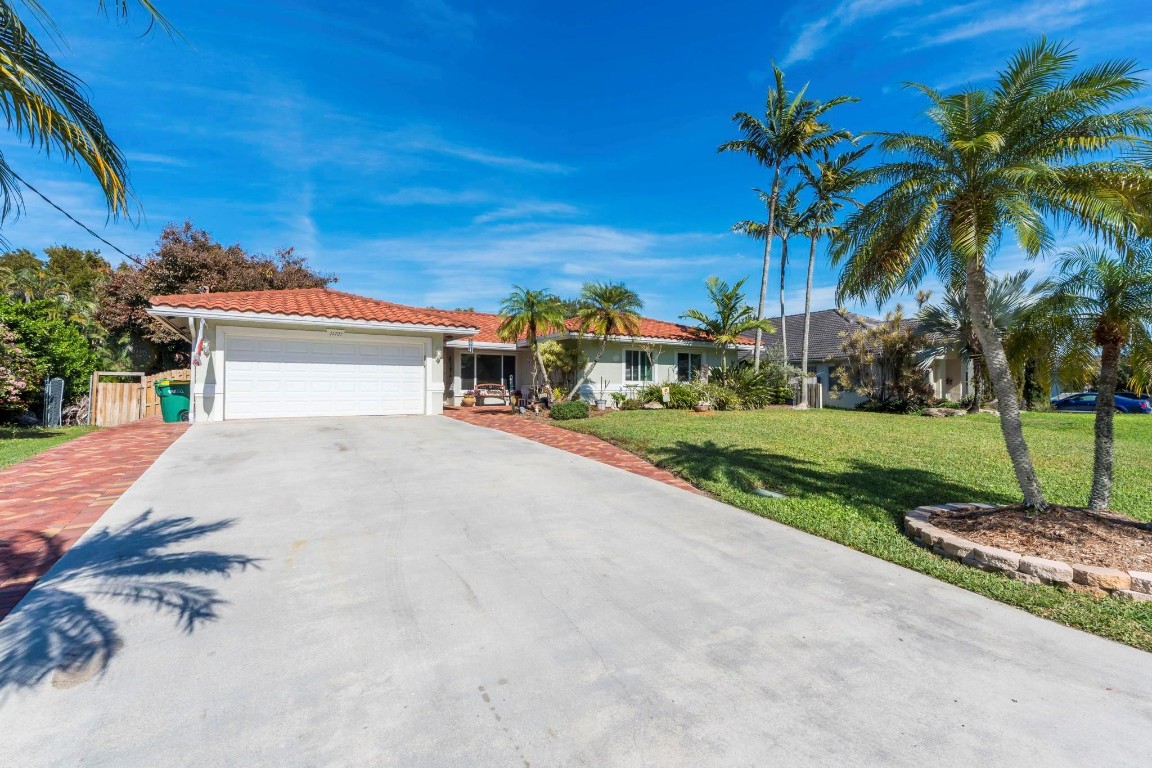 11721 NW 23rd Street