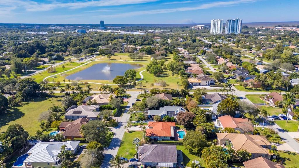 Photo of 11721 NW 23rd Street, Plantation, FL 33323 (MLS # F10545806)