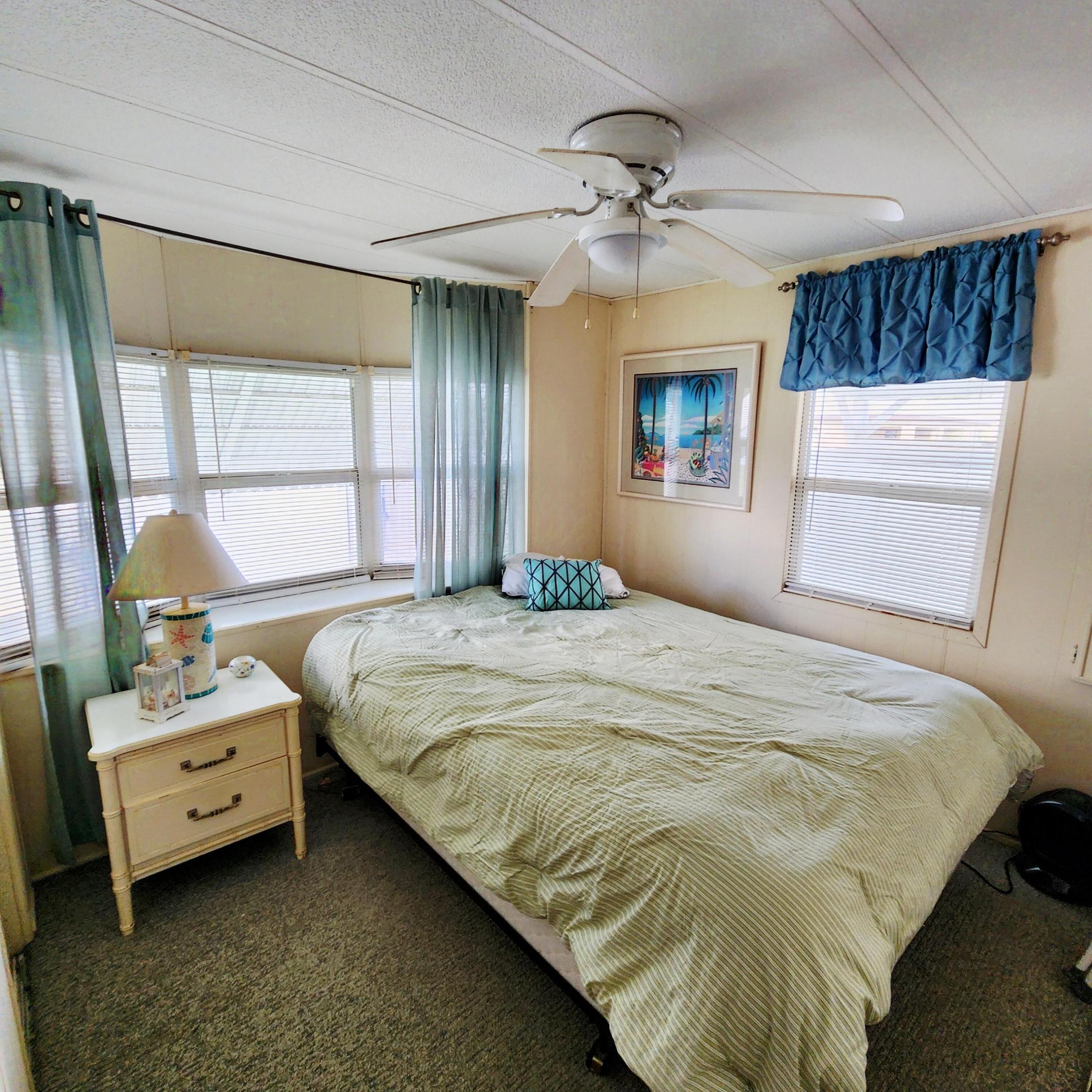 Spanish Lakes One - Residential