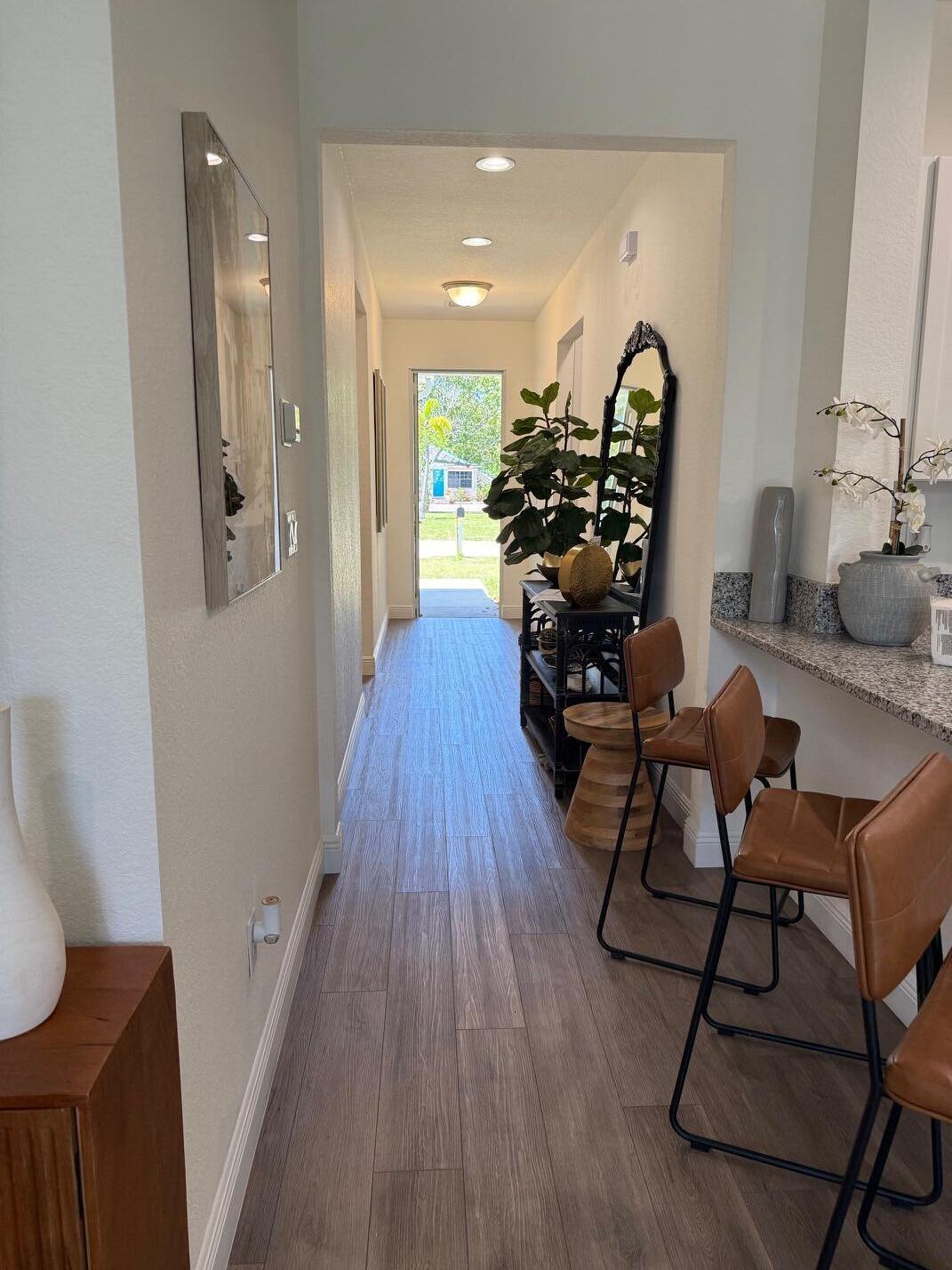 341 Oak Alley