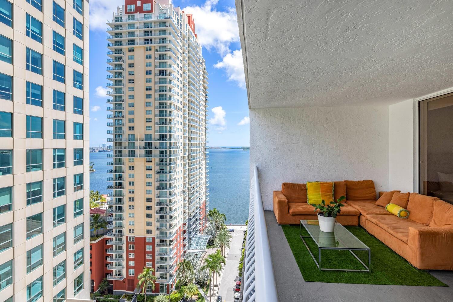 Huge price reduction! Wow! Best location in Brickell Miami "The Manhattan of the south"! What a great opportunity to own this huge 1 bedroom condo with a Bonus room (with a Full size bed) with a HUGE balcony! Turn key ready for you to have an Airbnb business, with future bookings transferred to the new owner! The lucky buyer will start earning money from day one! beautifully renovated condo newer bathroom and floors. Porcelain tile throughout, new washer, dryer and water heater, SS appliances, located in the most sought after area in Brickell with stunning Bay and city views. Building has 2 pools, jacuzzi, game room, gym, kids playroom 24/7 security and is within walking distance to the best restaurants and clubs, Brickell City Center and Mary Brickell Village.