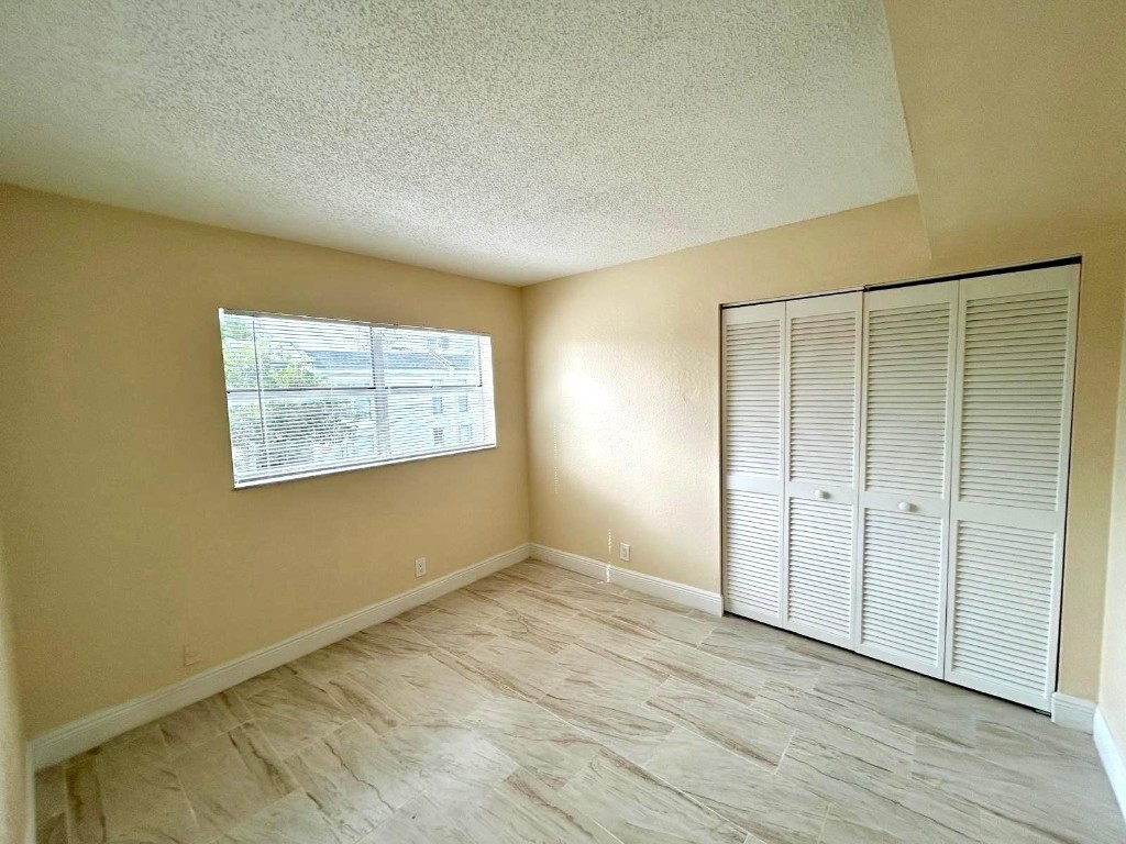 Arbor Keys Condo - Residential