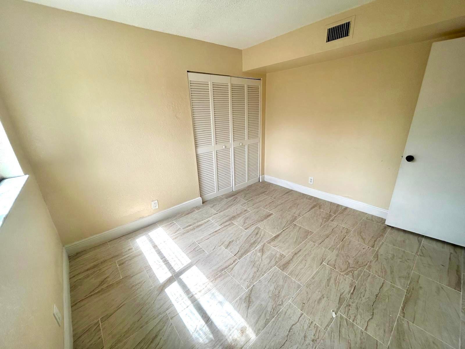 Arbor Keys Condo - Residential