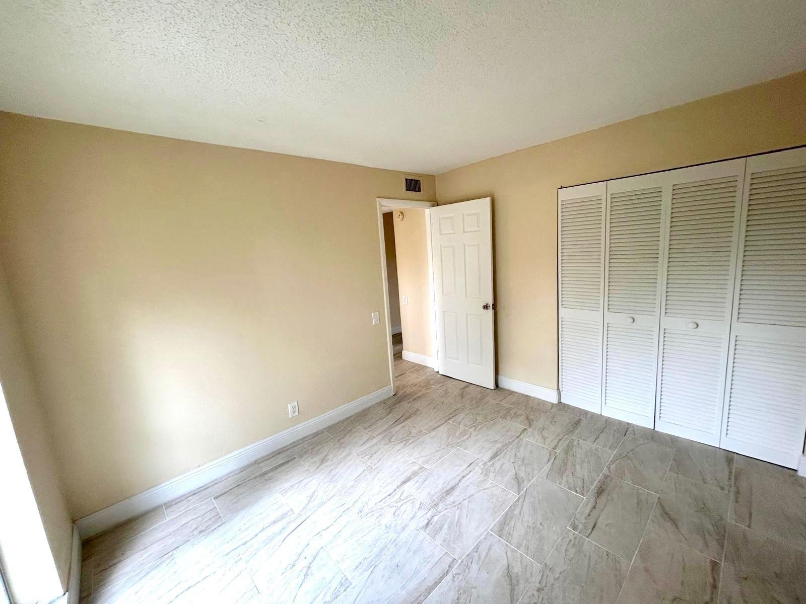 Arbor Keys Condo - Residential
