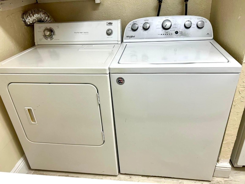 Arbor Keys Condo - Residential