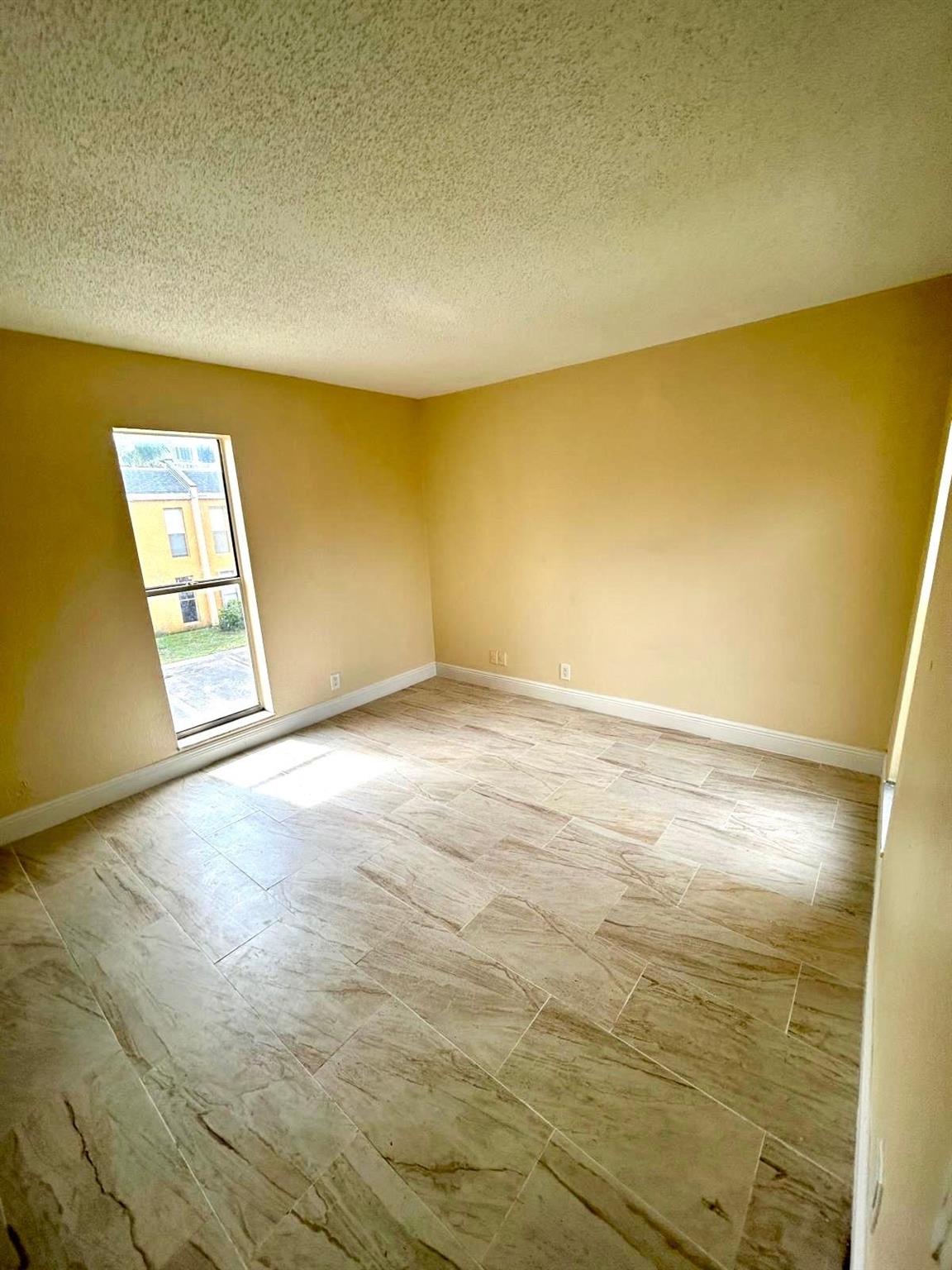 Arbor Keys Condo - Residential