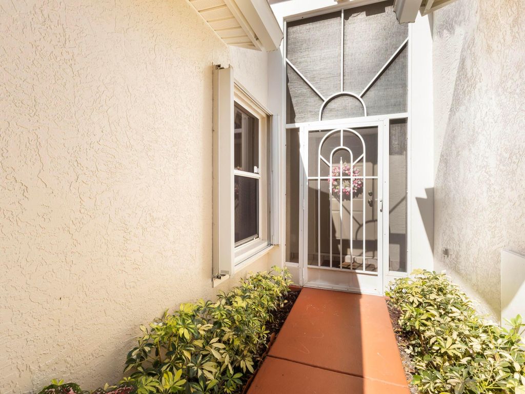 Photo of 57 Sausalito Drive, Boynton Beach, FL 33436 (MLS # R11081555)