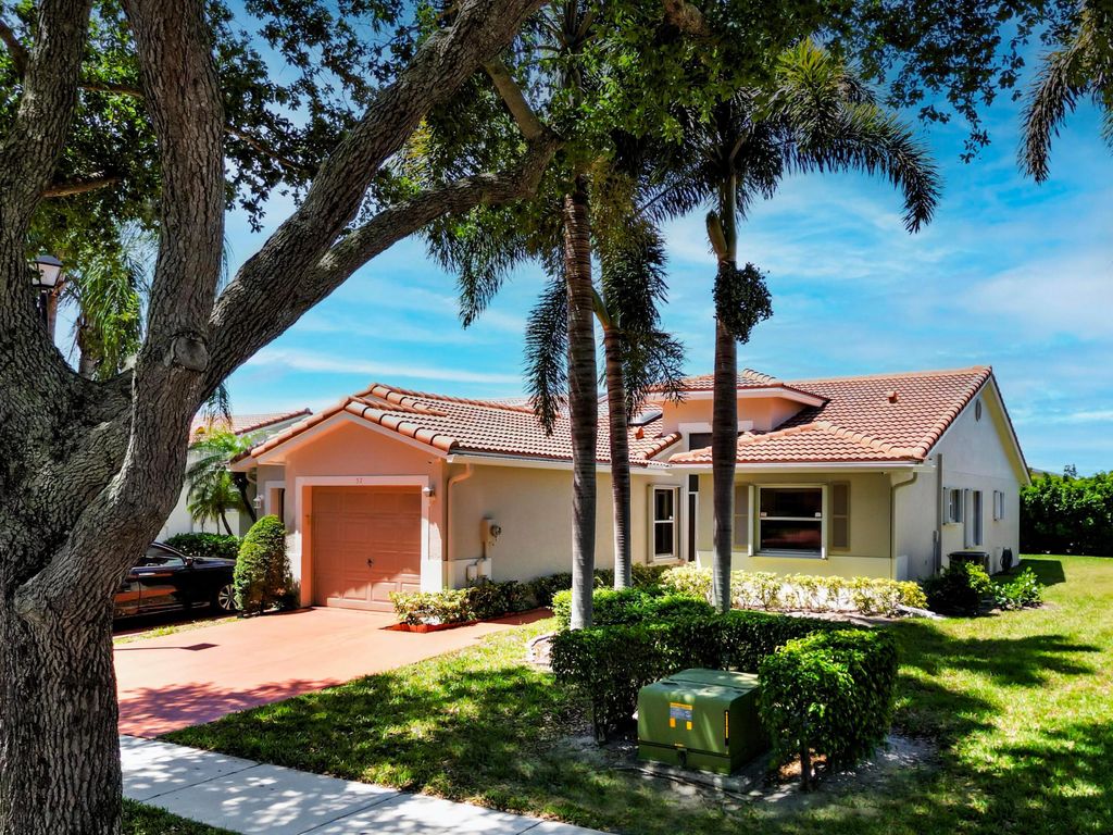 Photo of 57 Sausalito Drive, Boynton Beach, FL 33436 (MLS # R11081555)