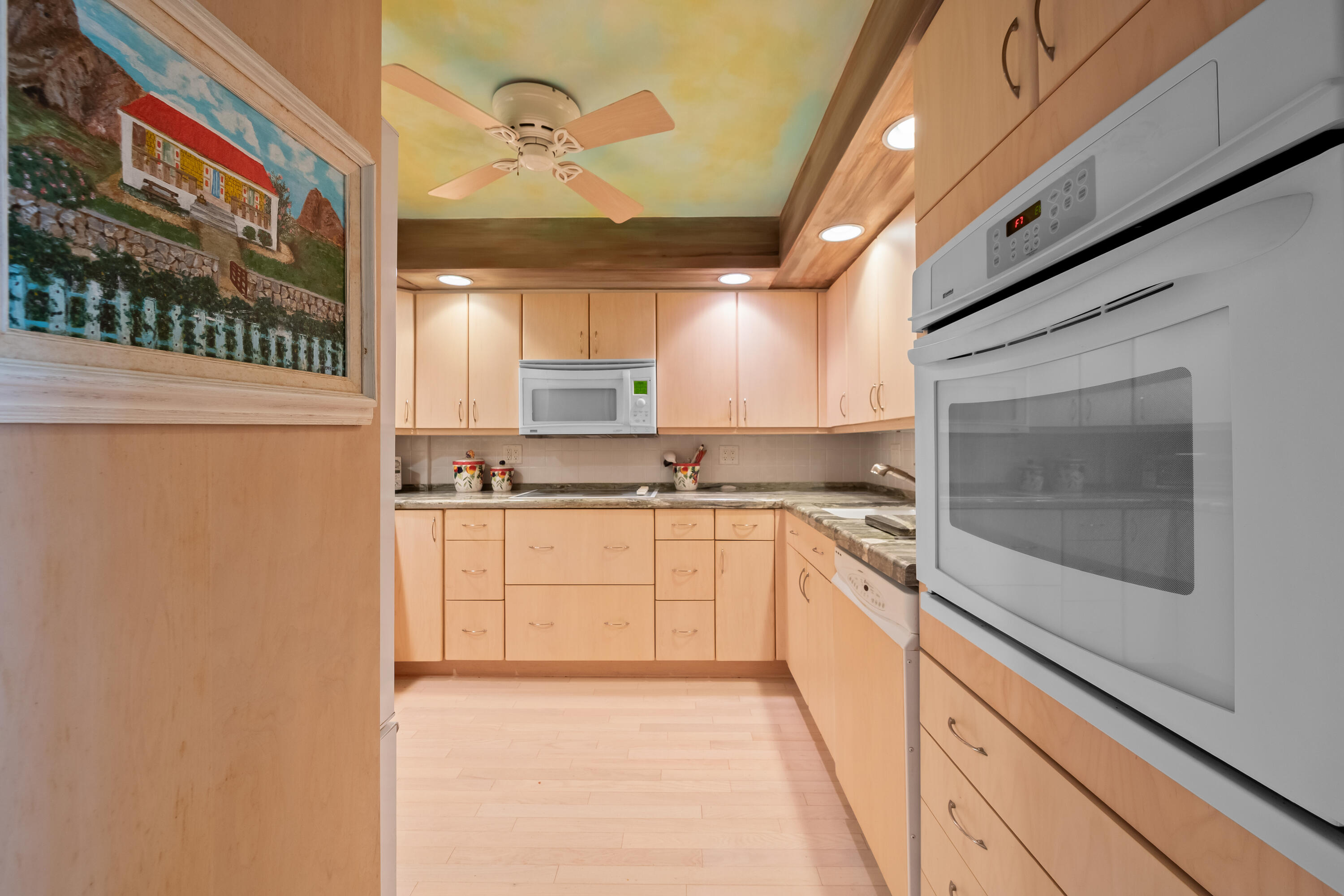 3546 S Ocean Boulevard 716