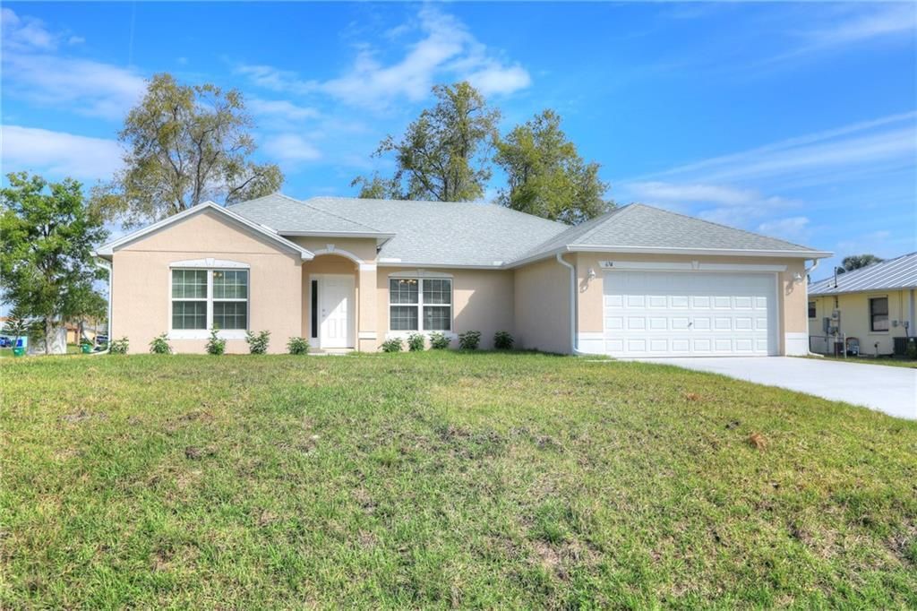 Photo of 674 Stevenson Avenue, Sebastian, FL 32958 (MLS # R11068778)