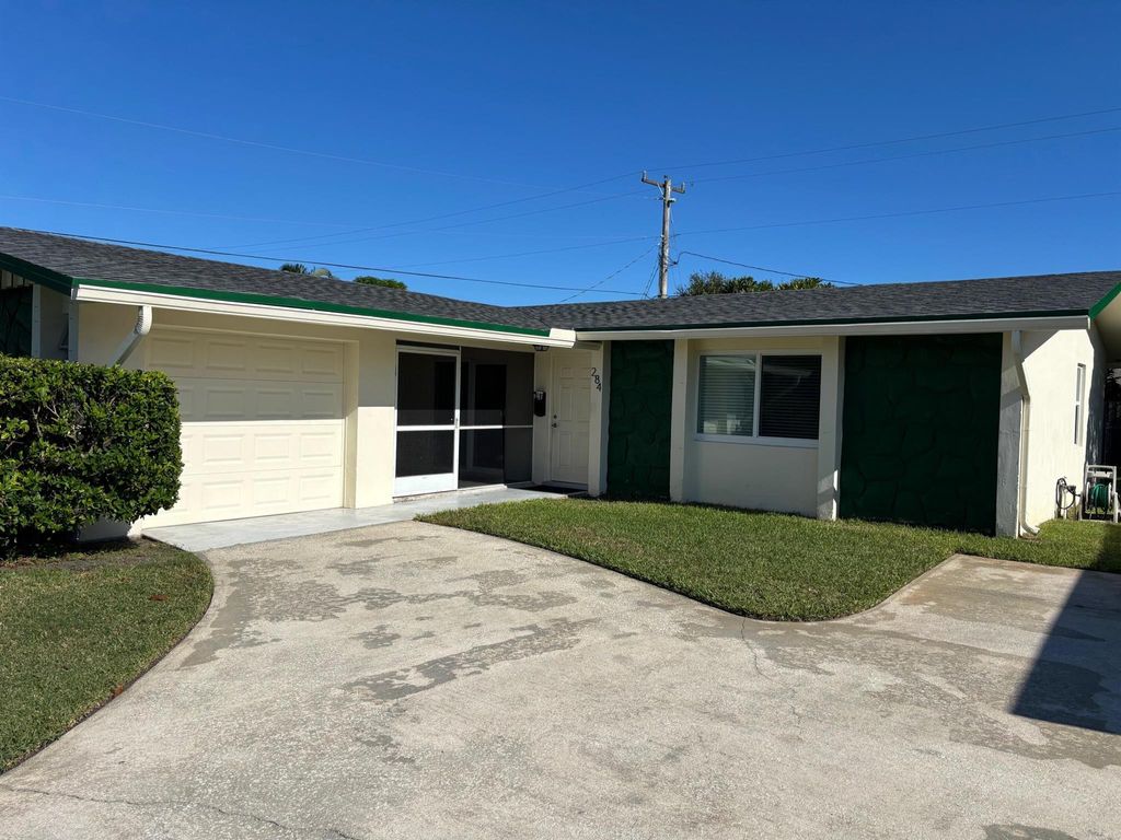 Photo of 284 Cherry Street, Palm Beach Gardens, FL 33410 (MLS # R11134747)