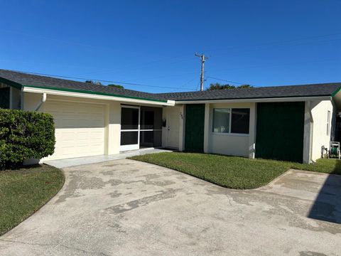 Photo of 284 Cherry Street, Palm Beach Gardens, FL 33410 (MLS # R11134747)