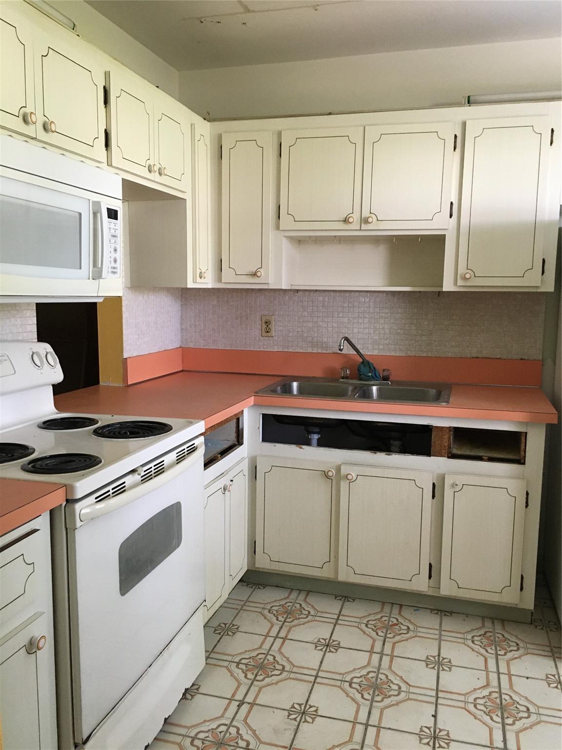 2309 Park Lane 114