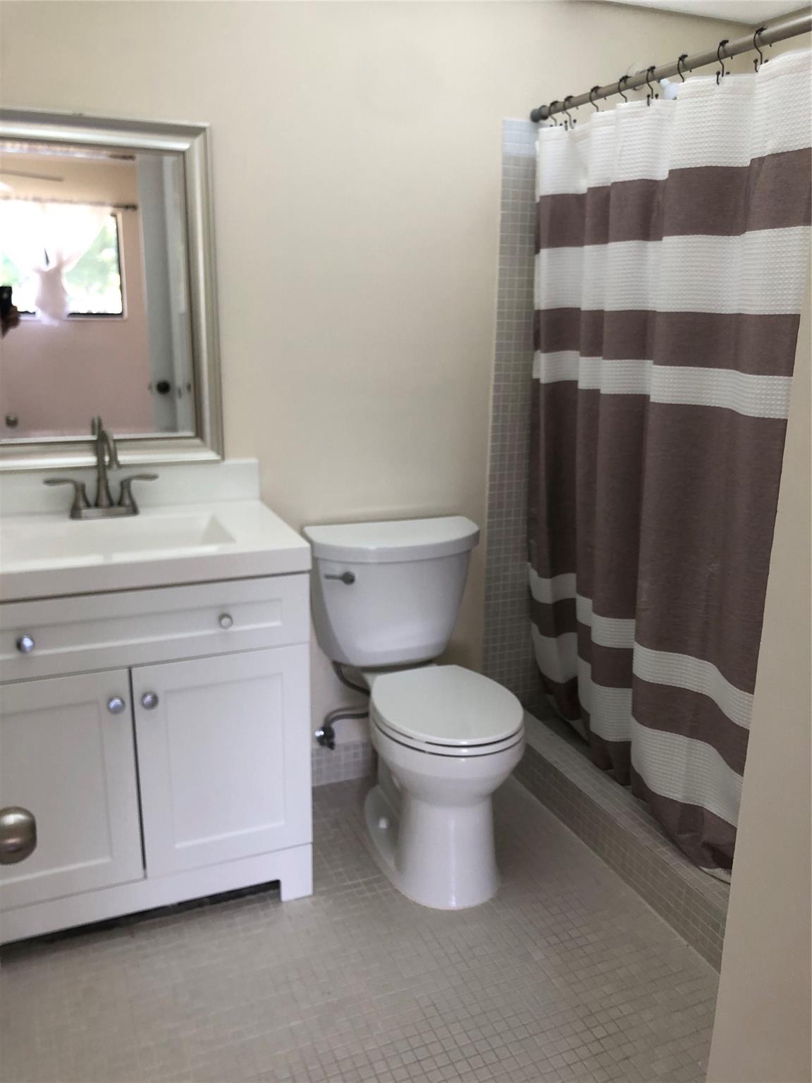 15484 Lakes Of Delray Blvd 201