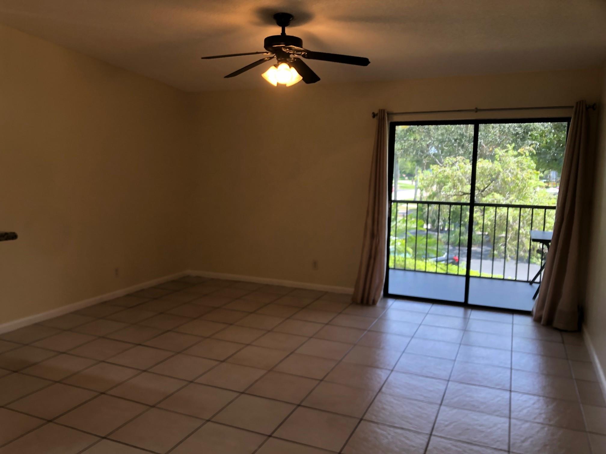 15484 Lakes Of Delray Blvd 201