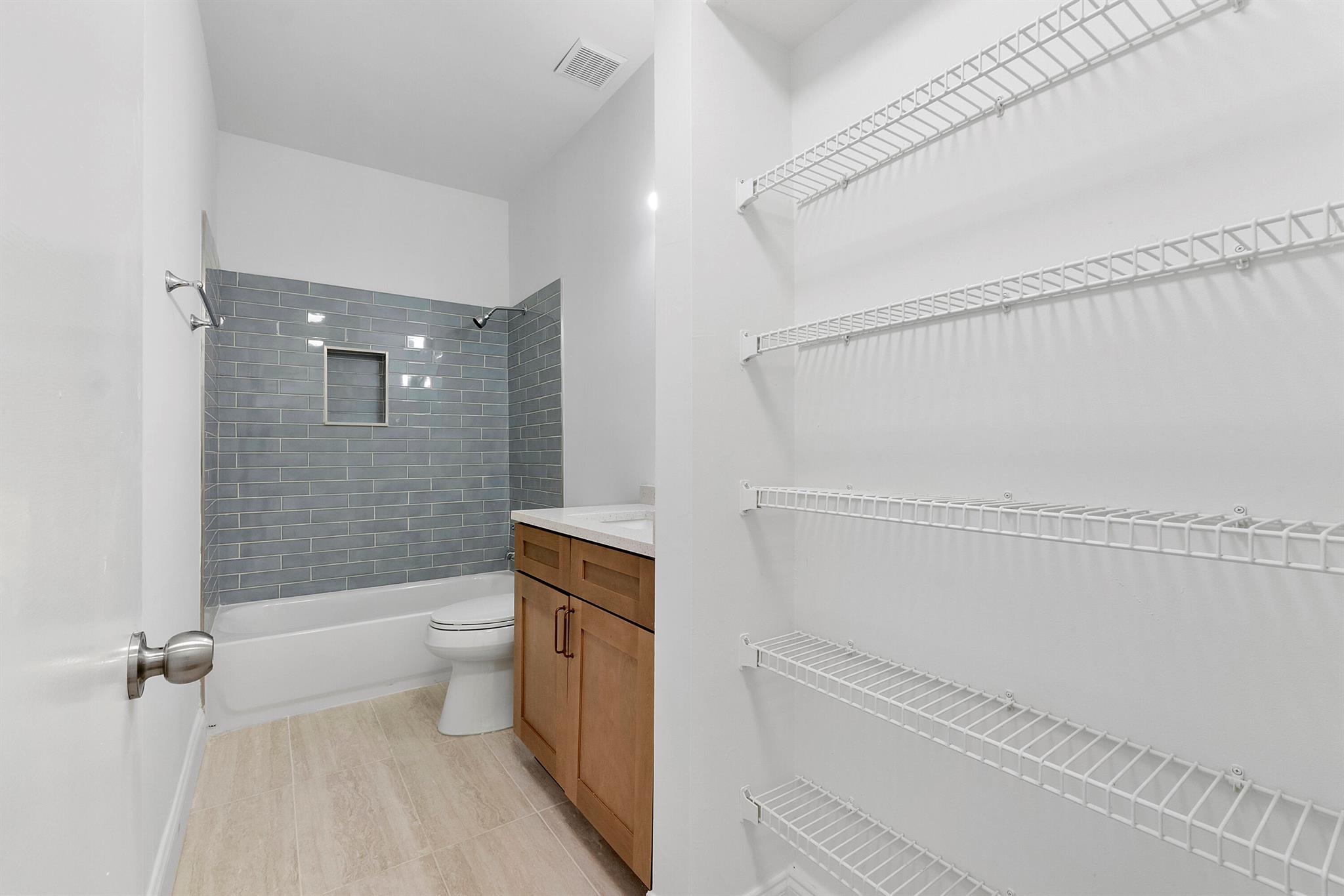 CINNAMON PLACE 1 - Residential