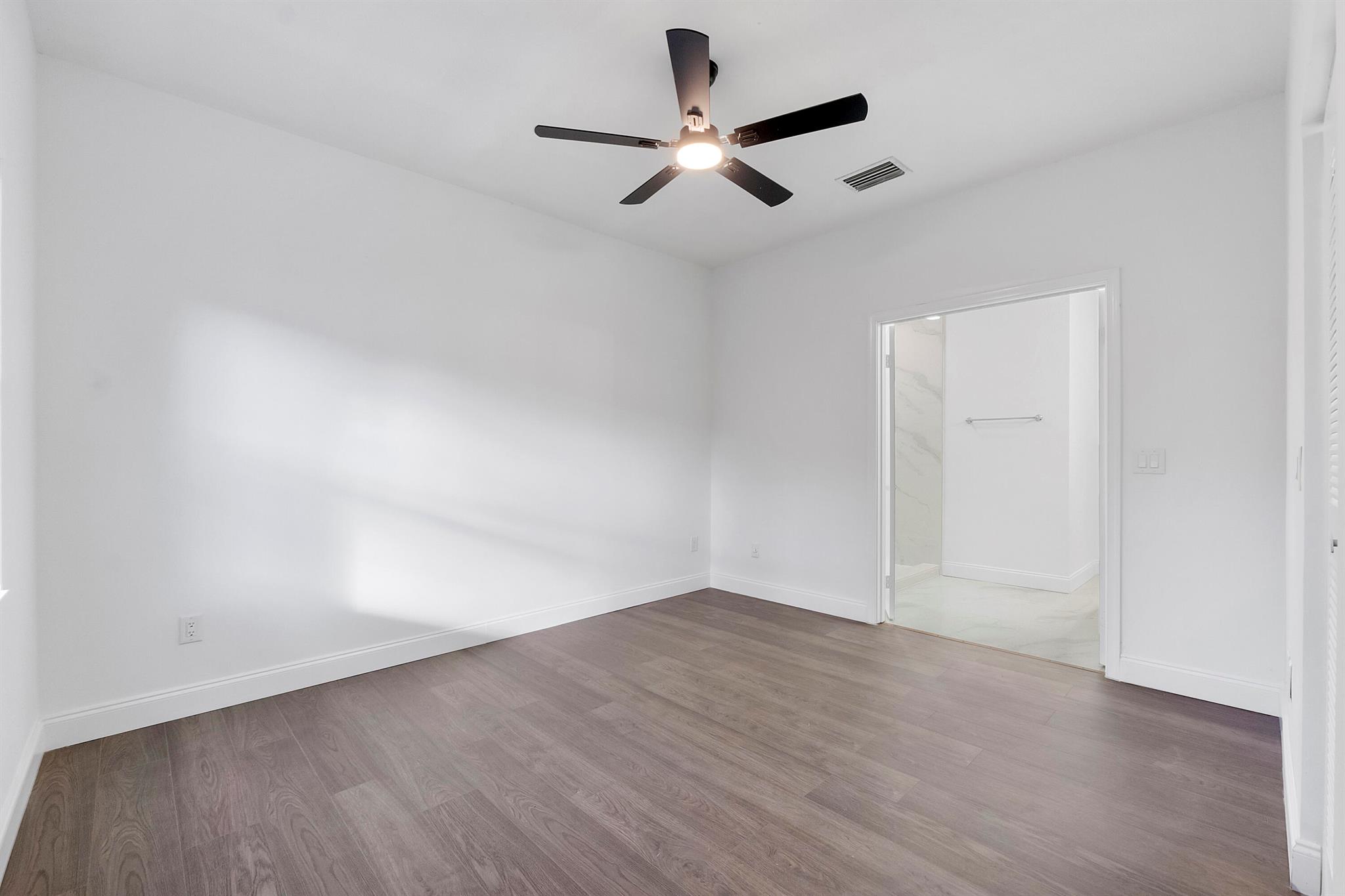 CINNAMON PLACE 1 - Residential