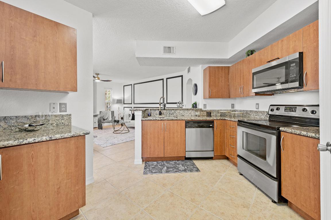 THE BELMONT AT ST LUCIE WEST, A CONDOMINIUM - Residential