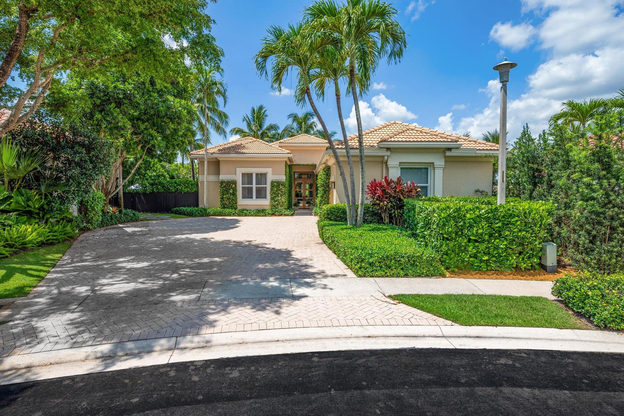 EQUESTRIAN CLUB ESTATES 2 - Residential