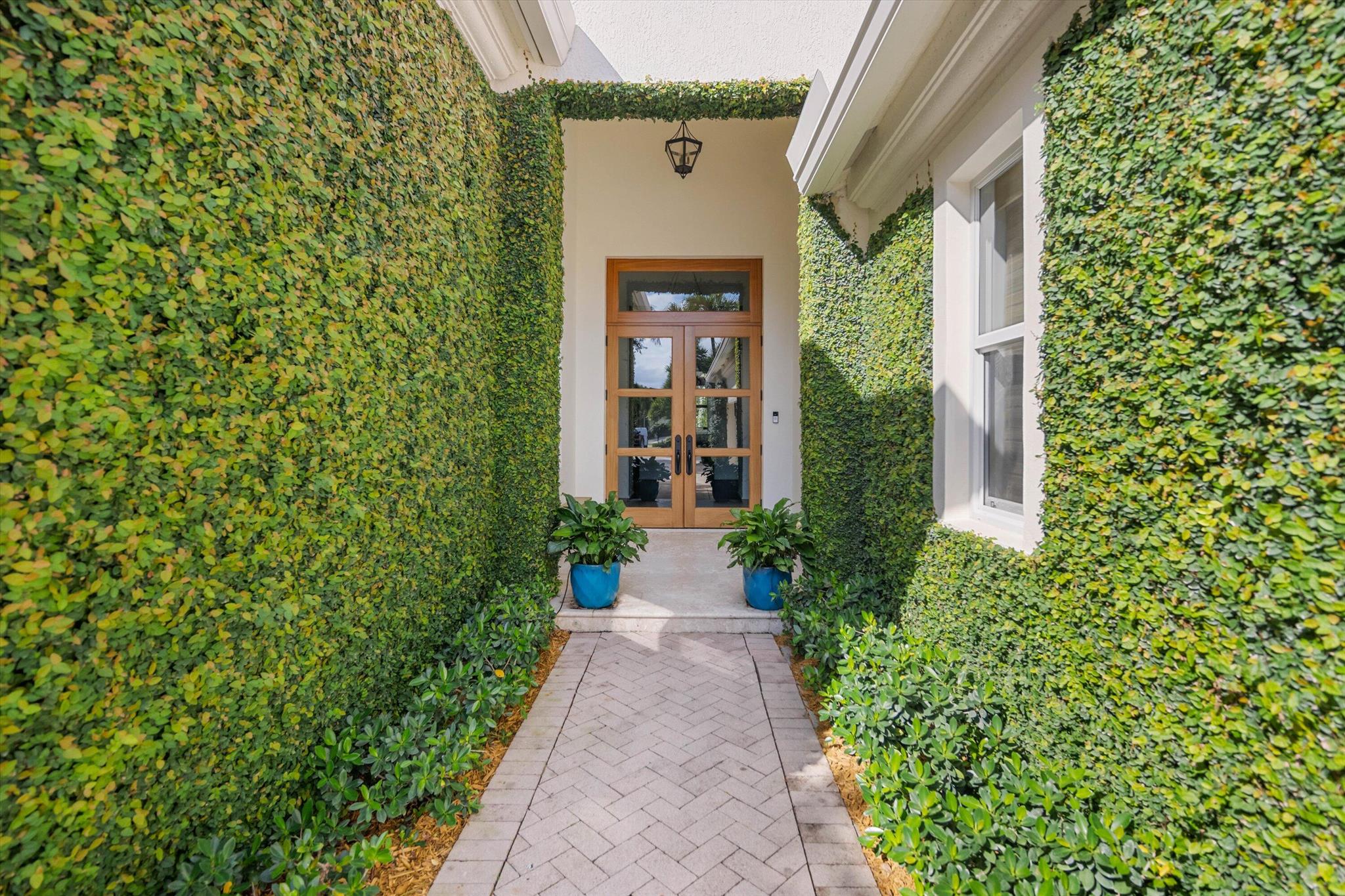 EQUESTRIAN CLUB ESTATES 2 - Residential