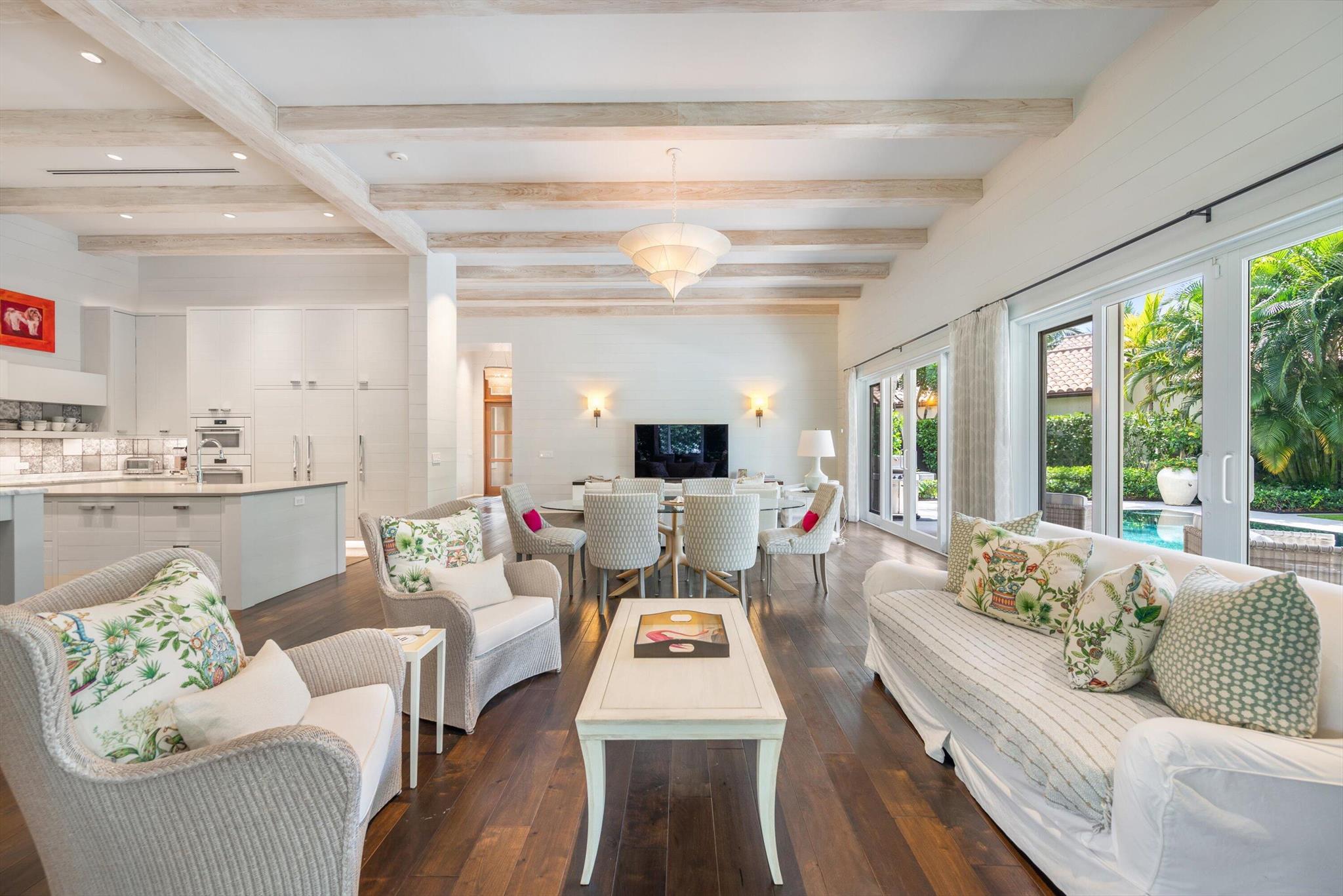 EQUESTRIAN CLUB ESTATES 2 - Residential