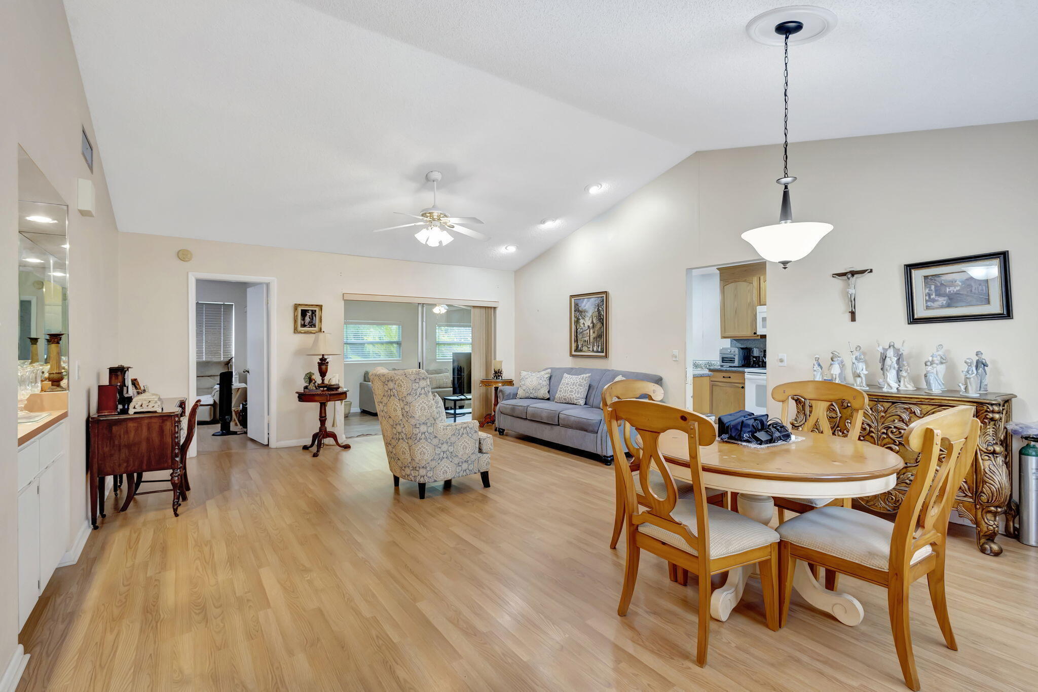 VILLAGE WALK - Residential