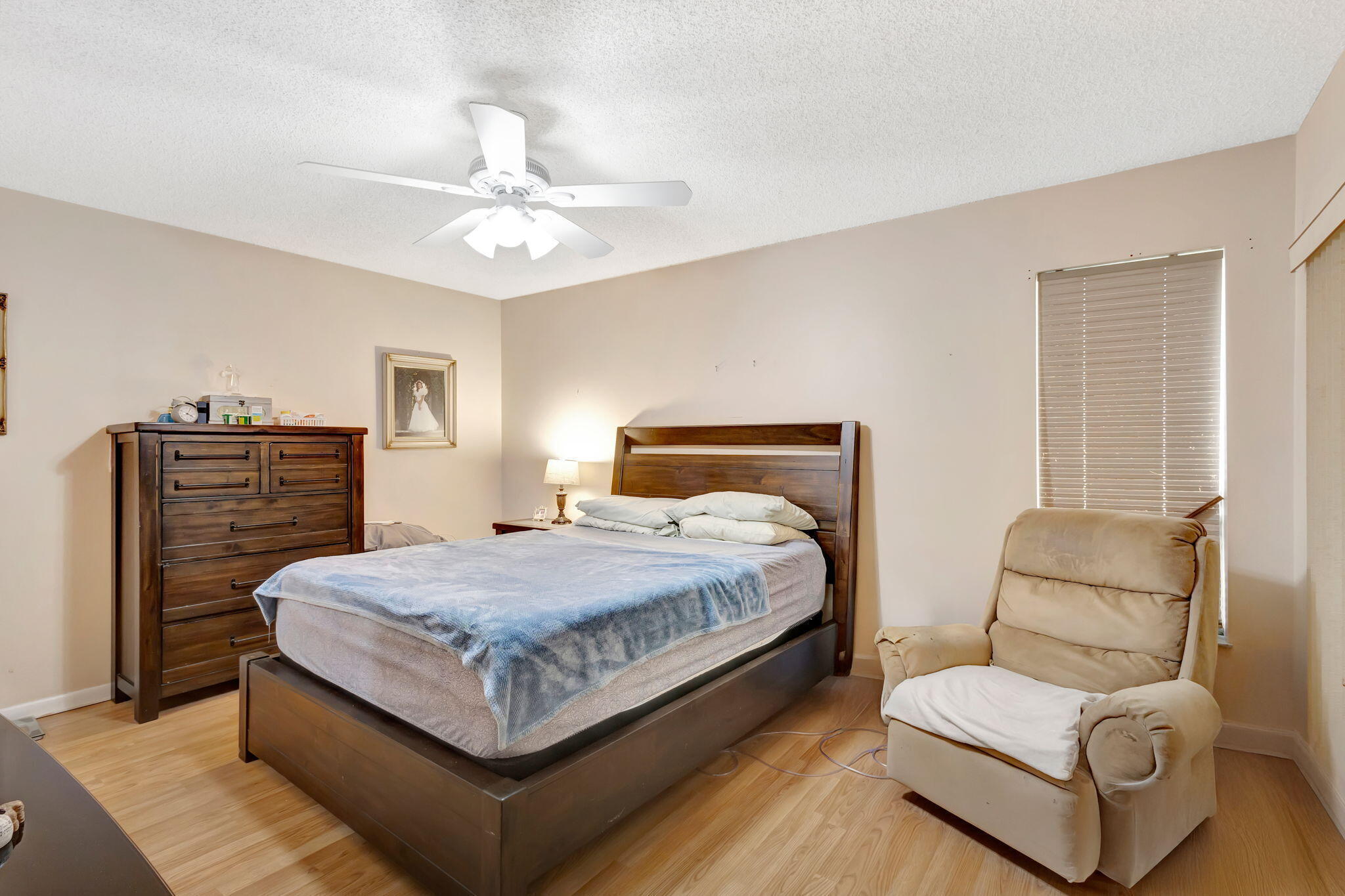 VILLAGE WALK - Residential