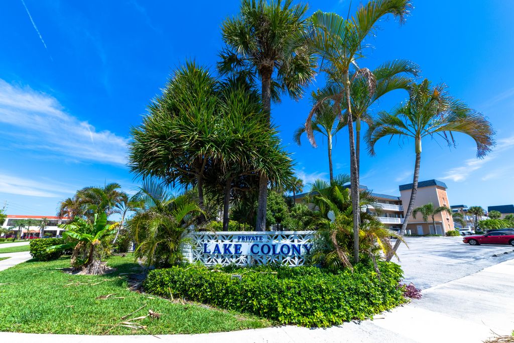 Photo of 131 Doolen Court #306, North Palm Beach, FL 33408 (MLS # R11012913)