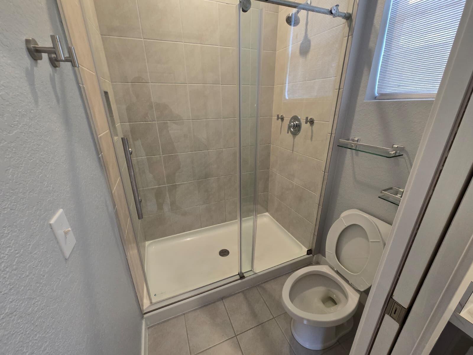 RIVIERA COVE - Residential Lease