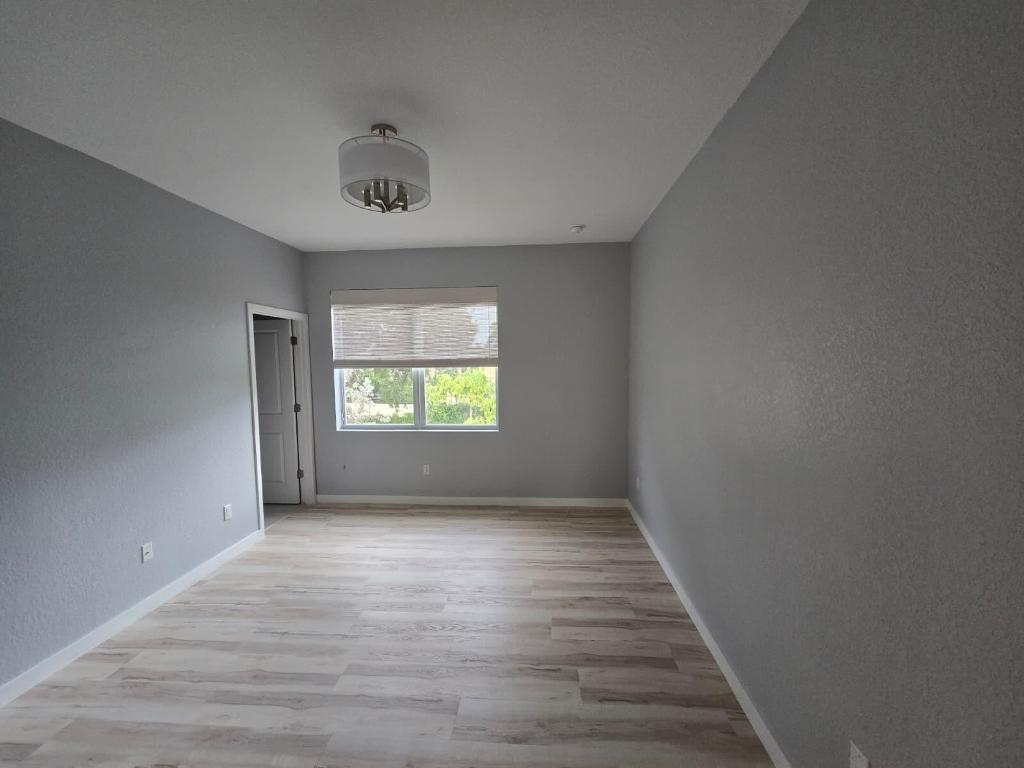 RIVIERA COVE - Residential Lease