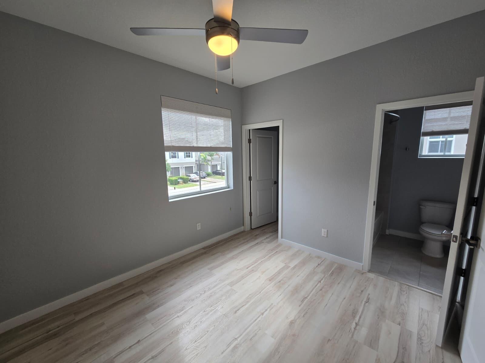 RIVIERA COVE - Residential Lease