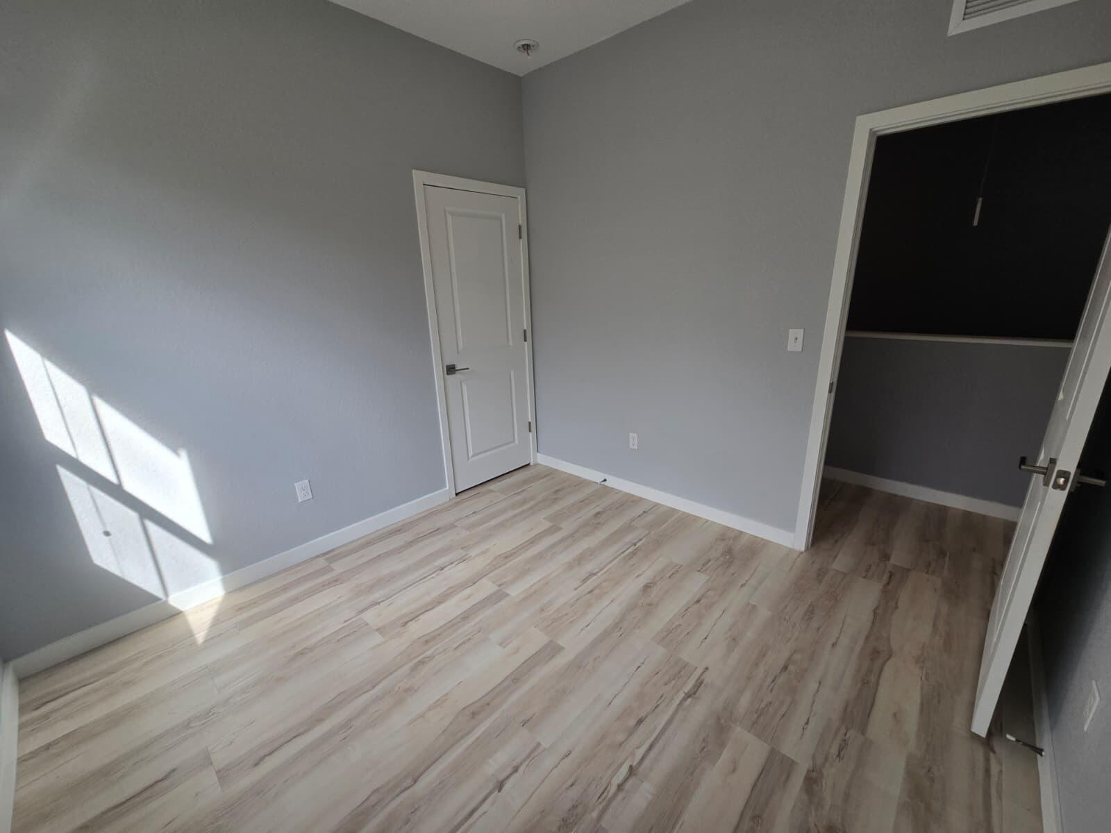 RIVIERA COVE - Residential Lease