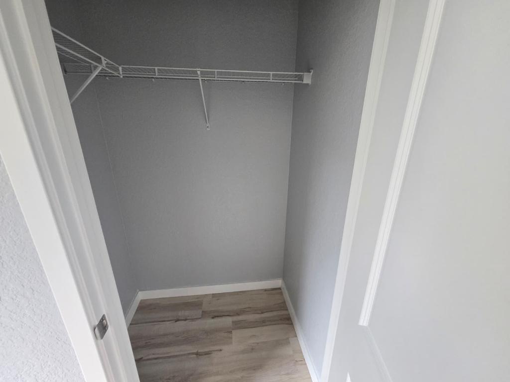 RIVIERA COVE - Residential Lease