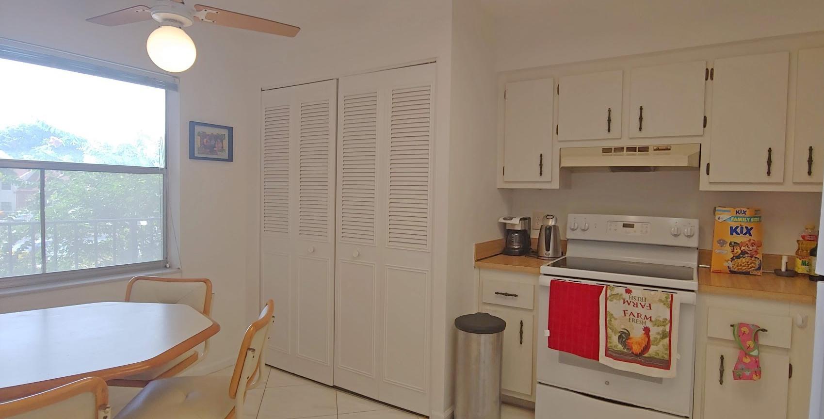 VILLAGES OF ORIOLE DEAUVILLE CONDO - Residential Lease