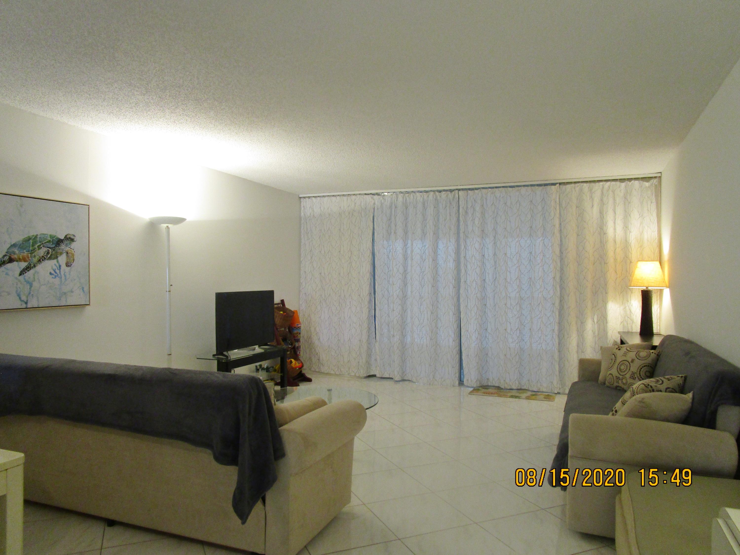 VILLAGES OF ORIOLE DEAUVILLE CONDO - Residential Lease