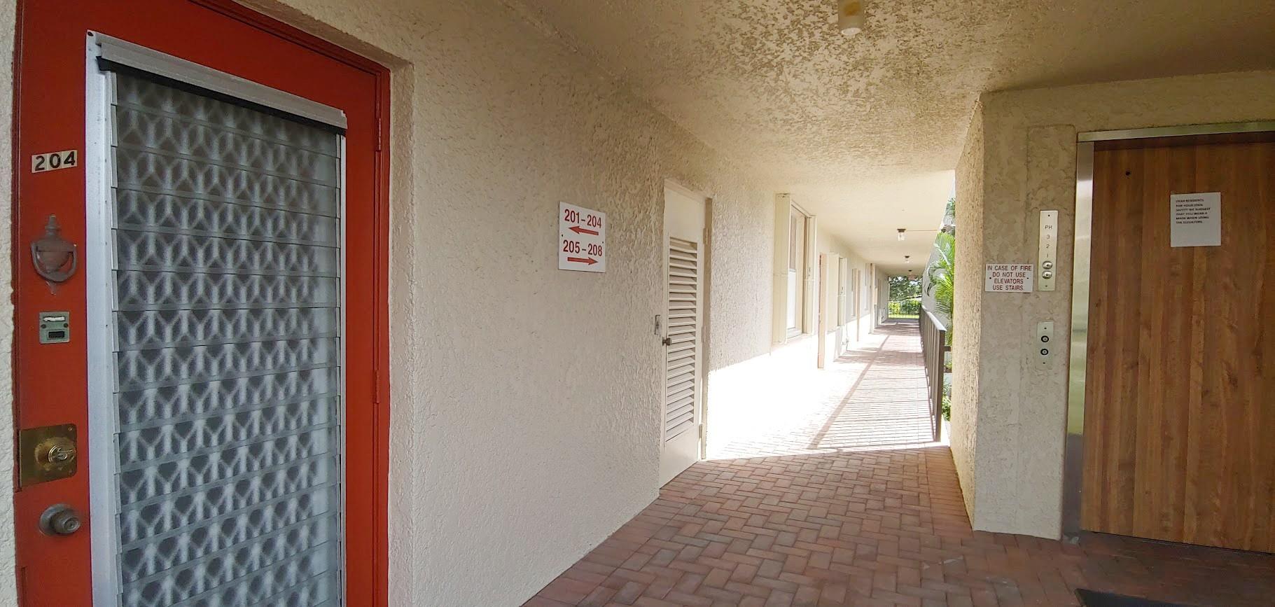 VILLAGES OF ORIOLE DEAUVILLE CONDO - Residential Lease