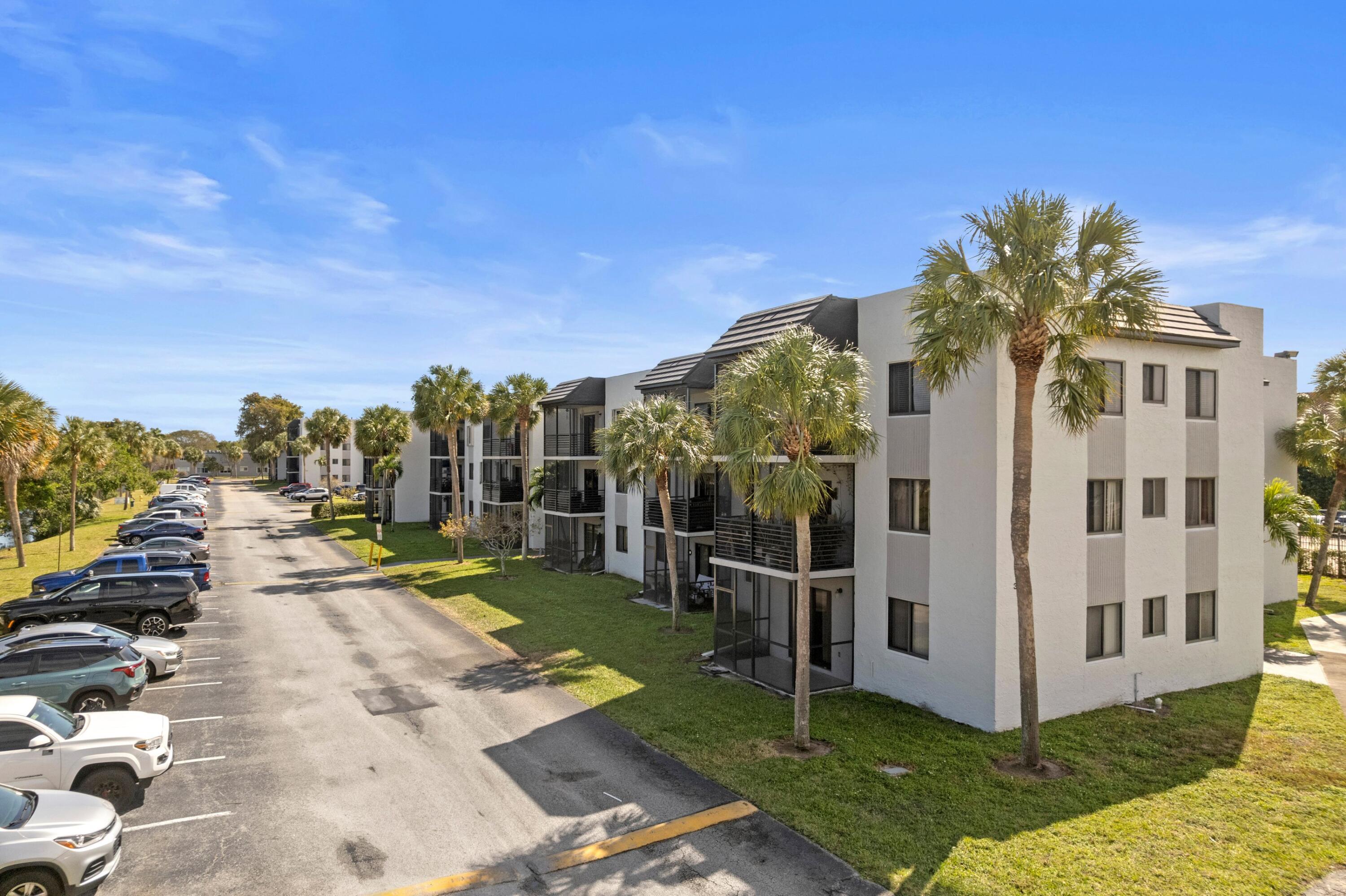 SUNRISE SPRINGS CONDO II - Residential