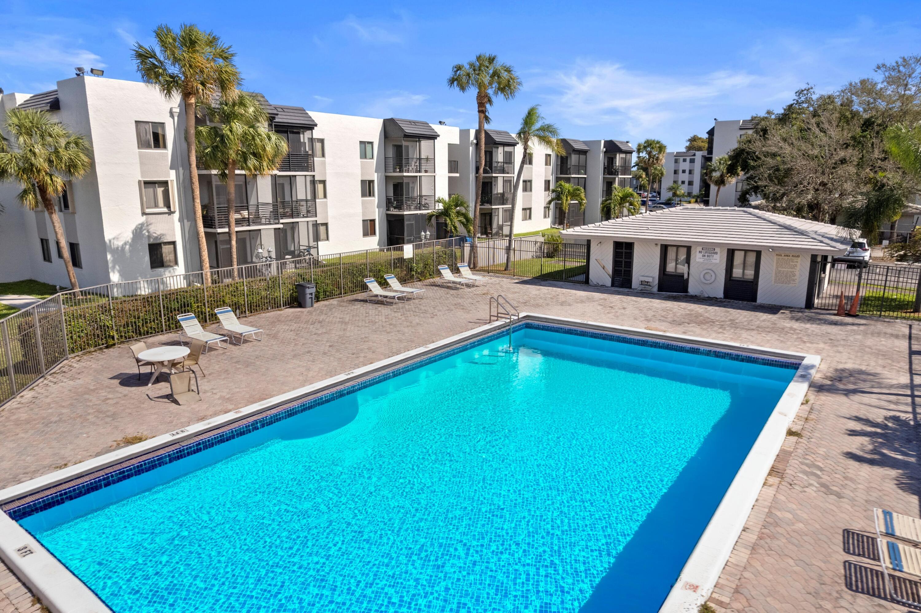 SUNRISE SPRINGS CONDO II - Residential