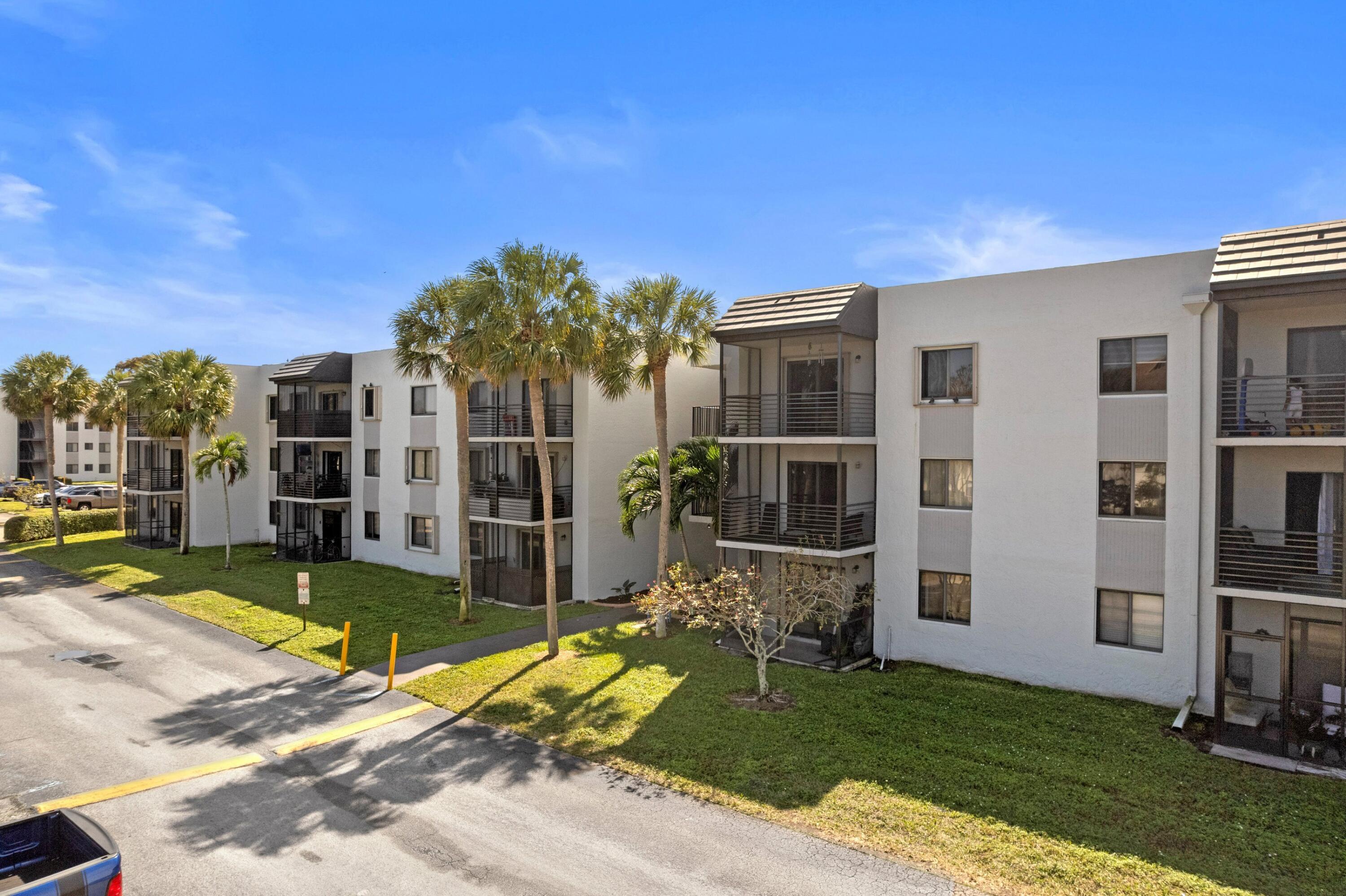 SUNRISE SPRINGS CONDO II - Residential