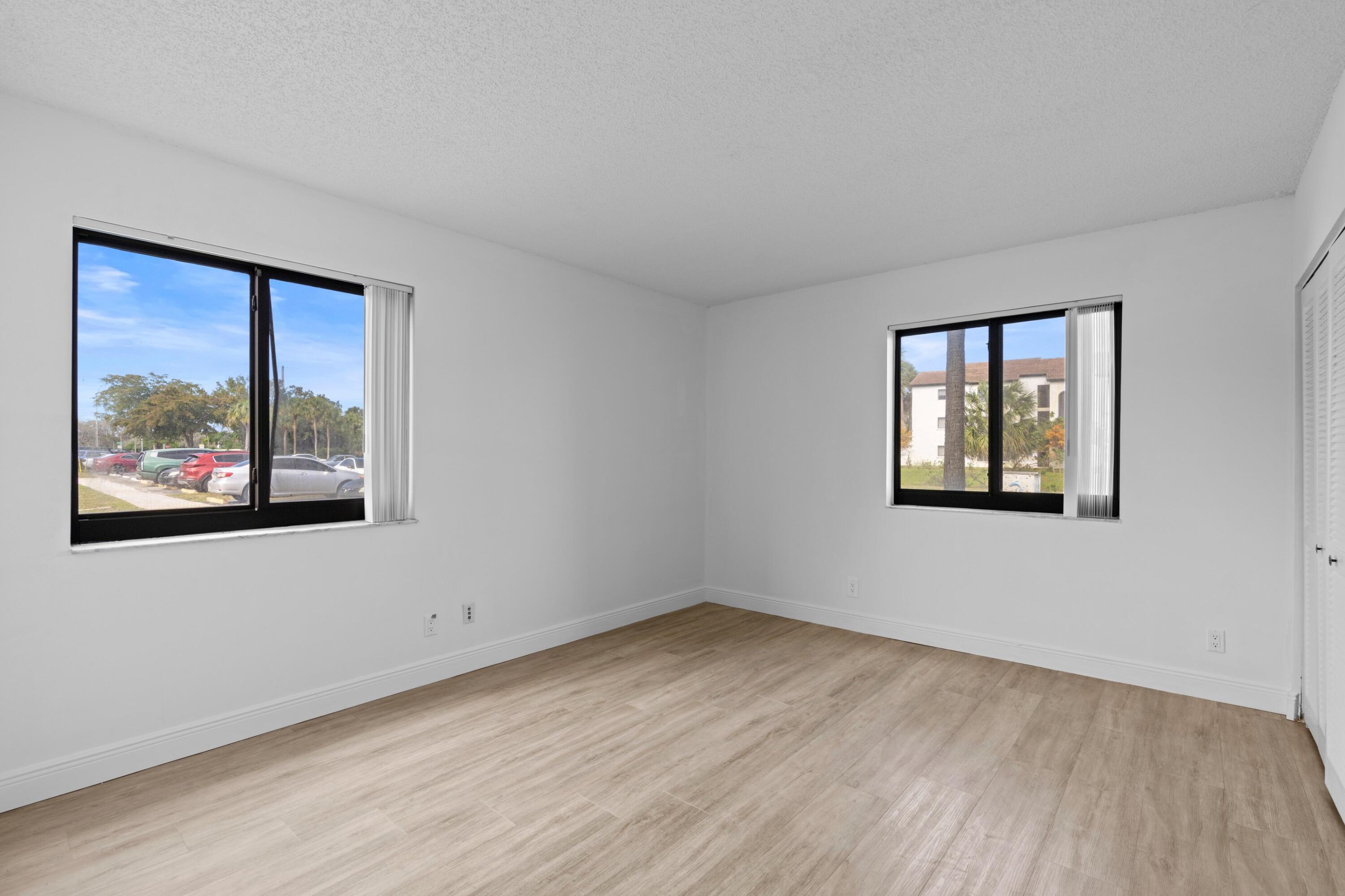 SUNRISE SPRINGS CONDO II - Residential