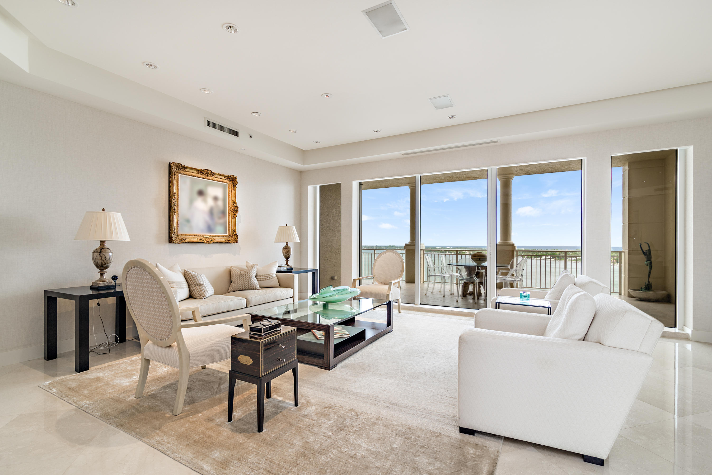 ONE WATERMARK PLACE OF THE PALM BEACHES - Residential