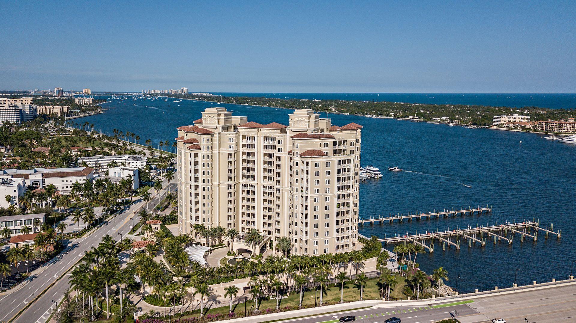 ONE WATERMARK PLACE OF THE PALM BEACHES - Residential