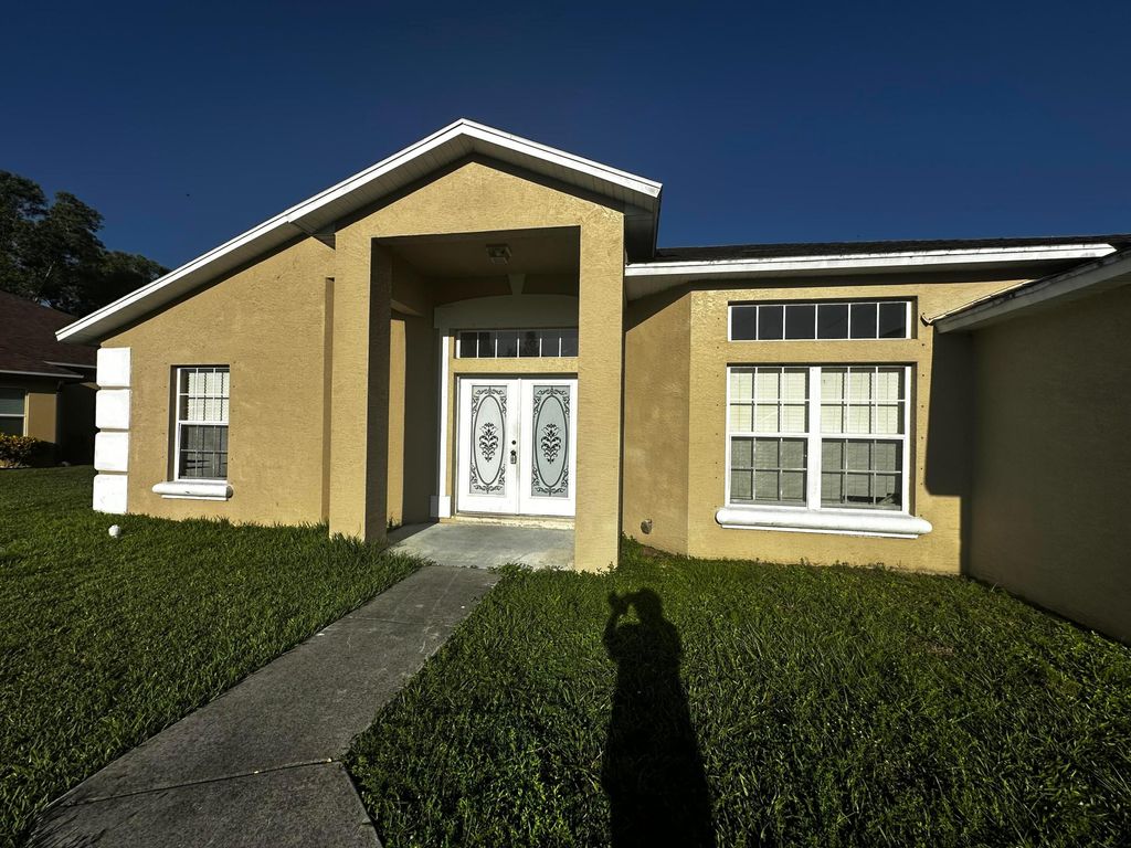 Photo of 5494 NW Brent Court, Port Saint Lucie, FL 34986 (MLS # R11117281)