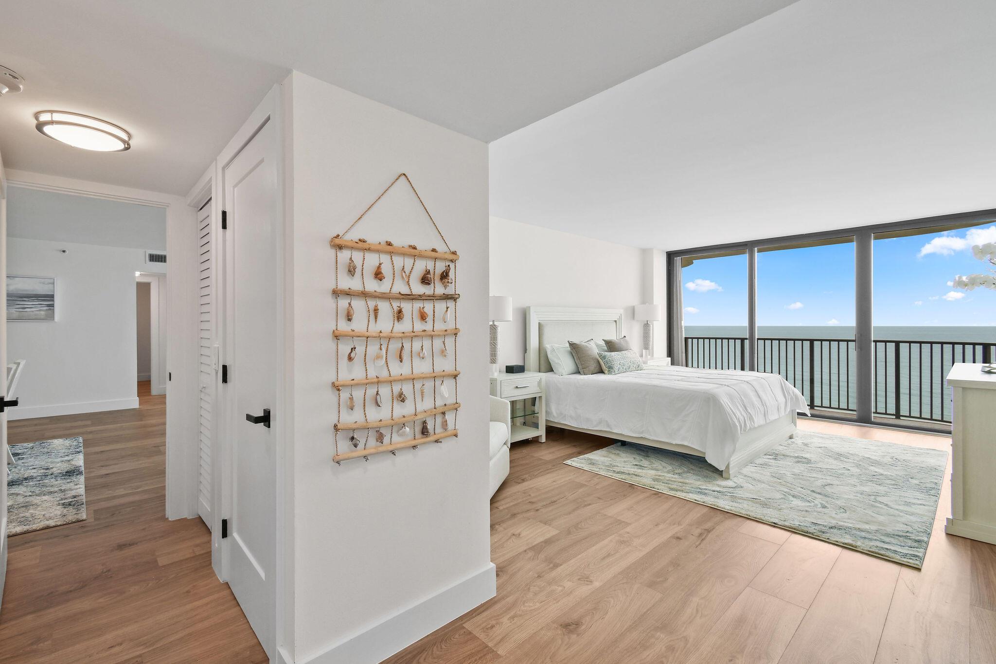 TEQUESTA TOWERS CONDO - Residential