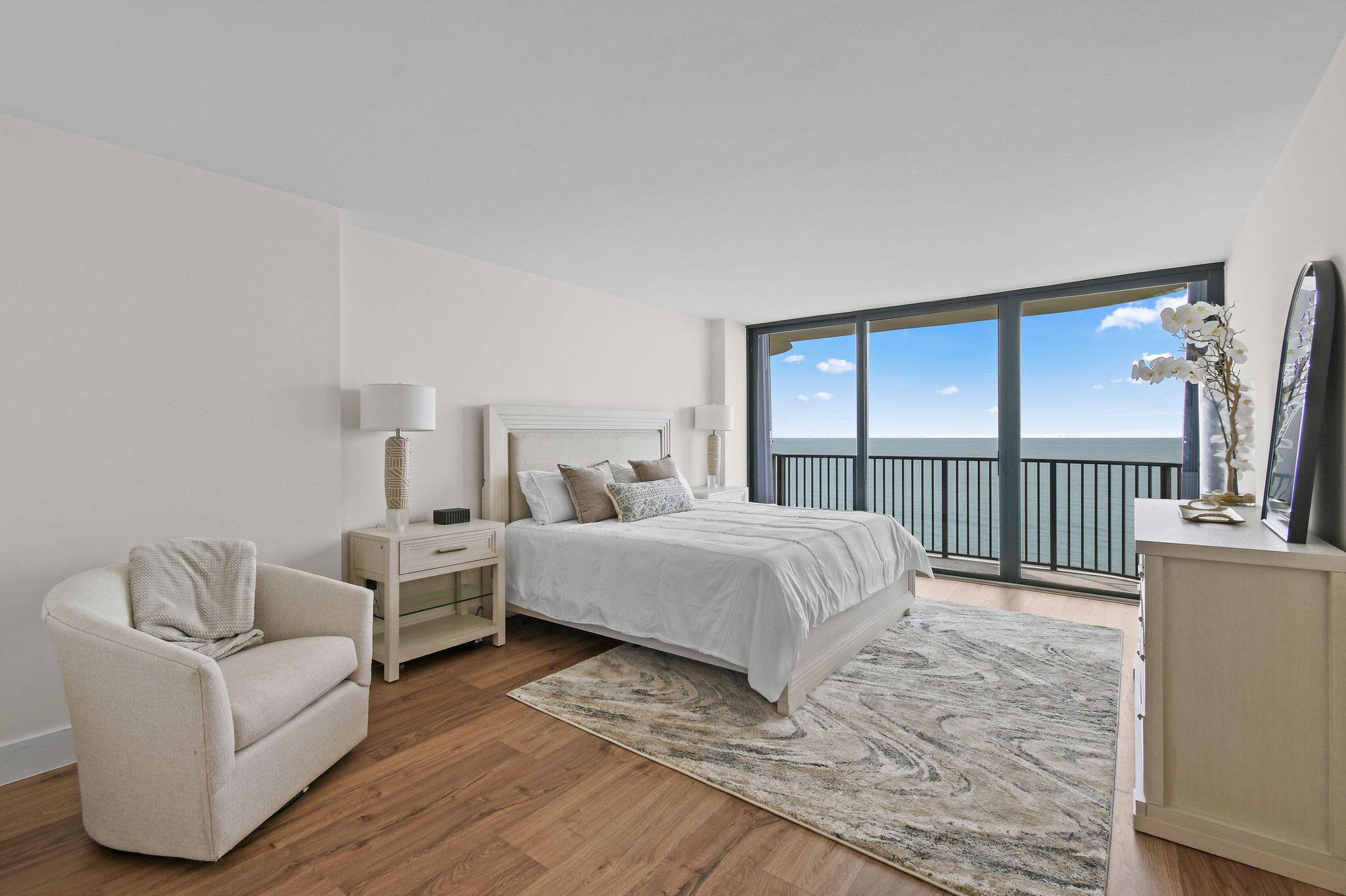 TEQUESTA TOWERS CONDO - Residential